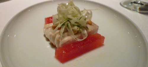 Atlantik Rochenflügel mit warmer Wassermelone - marinierter Fenchel & Pinienkerne