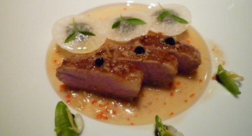 Garimori Iberico Schwein "Secreto" süß/würzig - schwarzer Knoblauch, geräucherter Rettich & Misosud