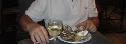Austern und Weißwein