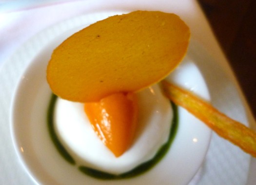 Bio Karotten mit Jogurt