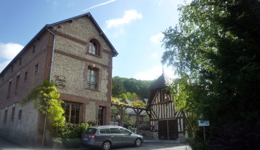 05 Auberge de la Source