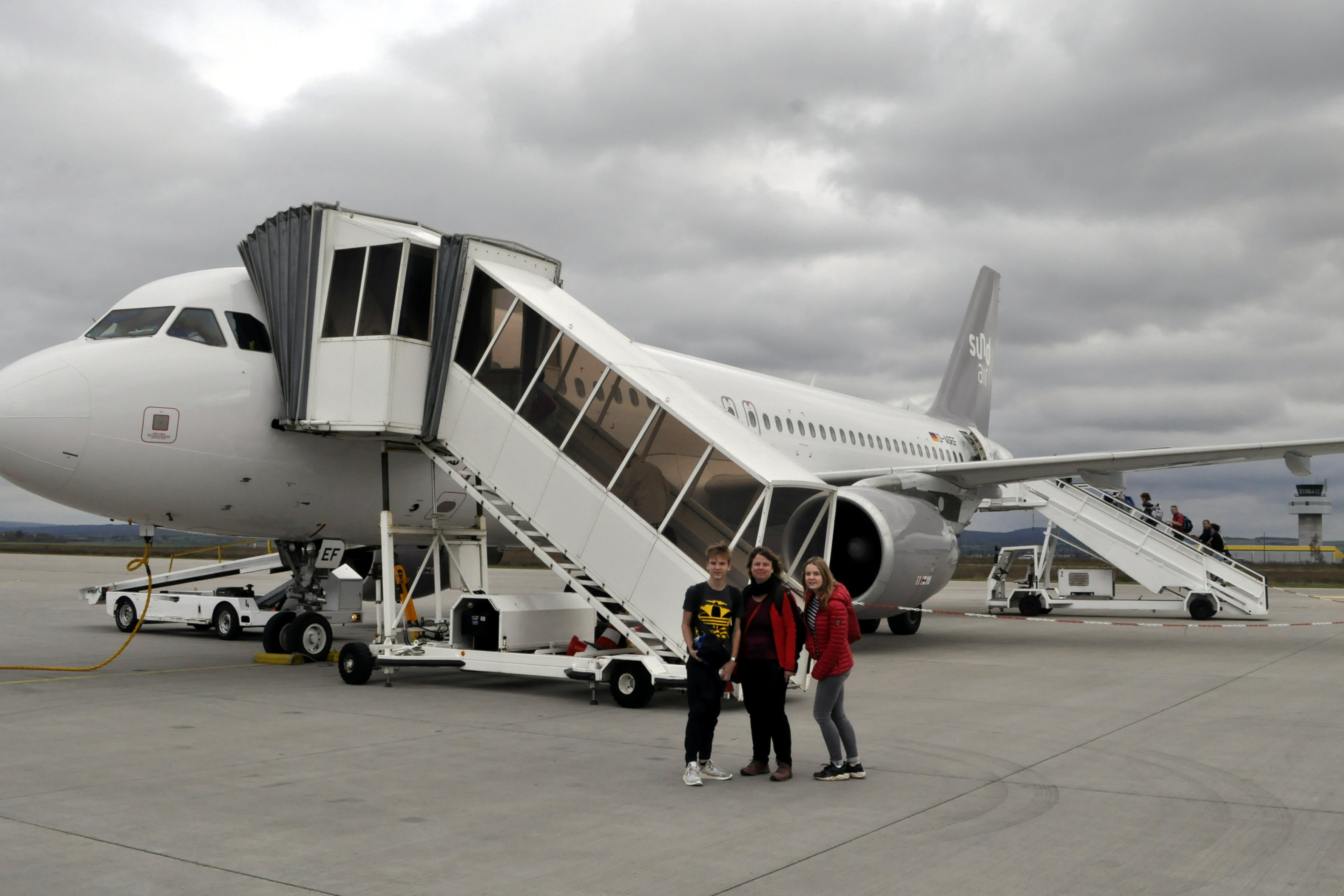06 Der Flieger wartet