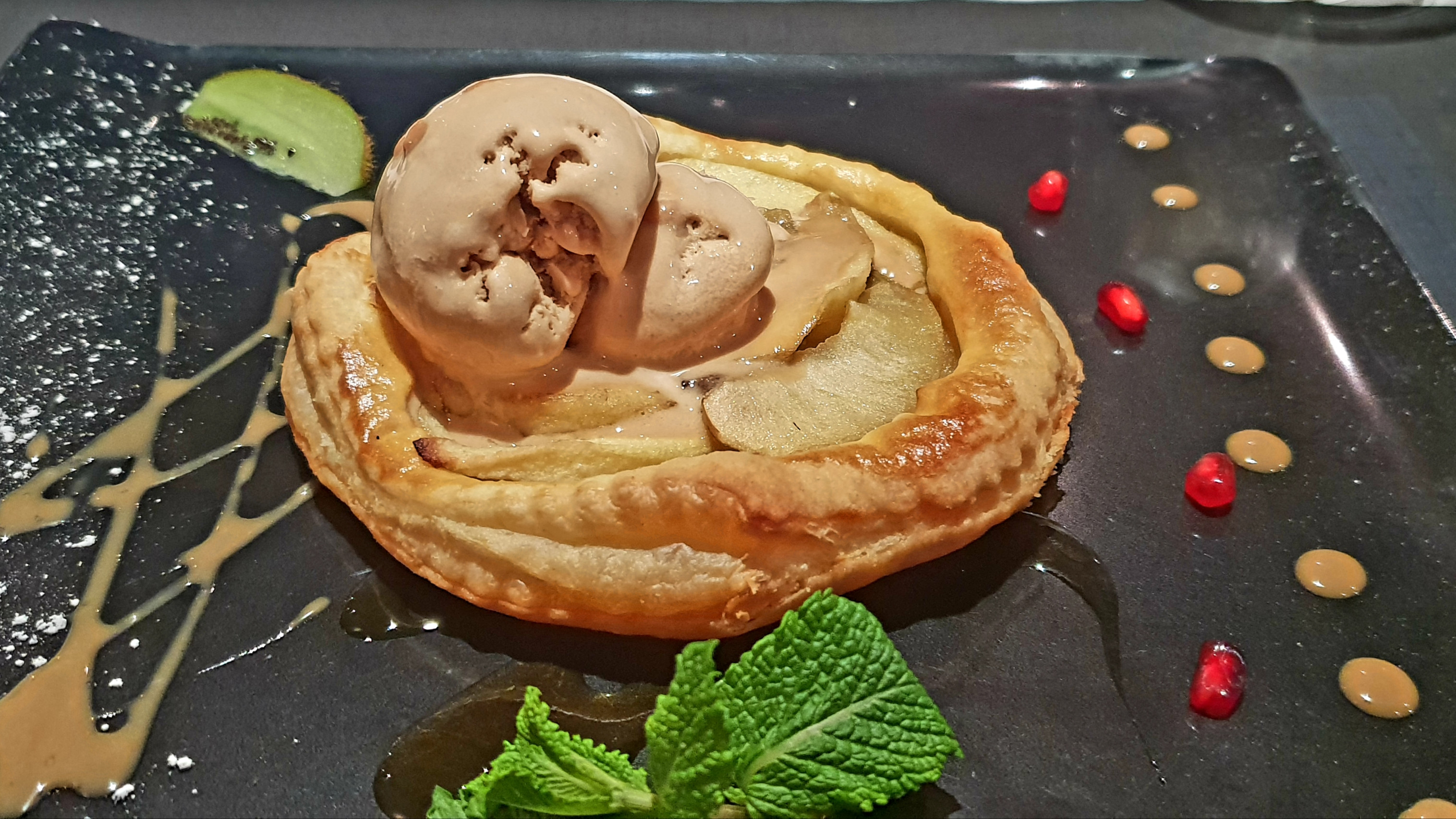 16 Vrai Normand Apfeltarte Karamelleis